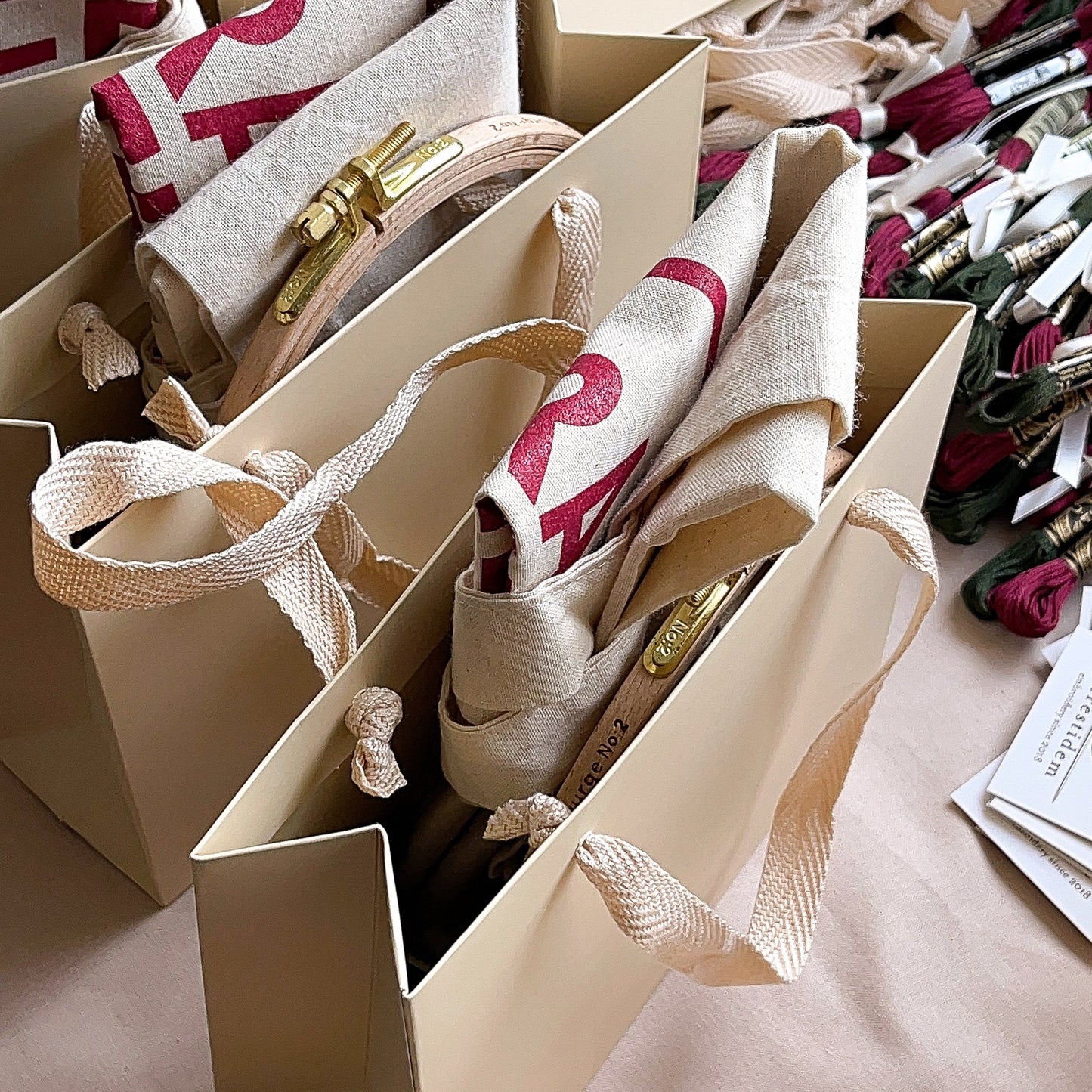 Bremen | 04.-05.10.2025 | TrauZeit Hochzeitmesse – Mini-Stickerei-Session mit Perestidem